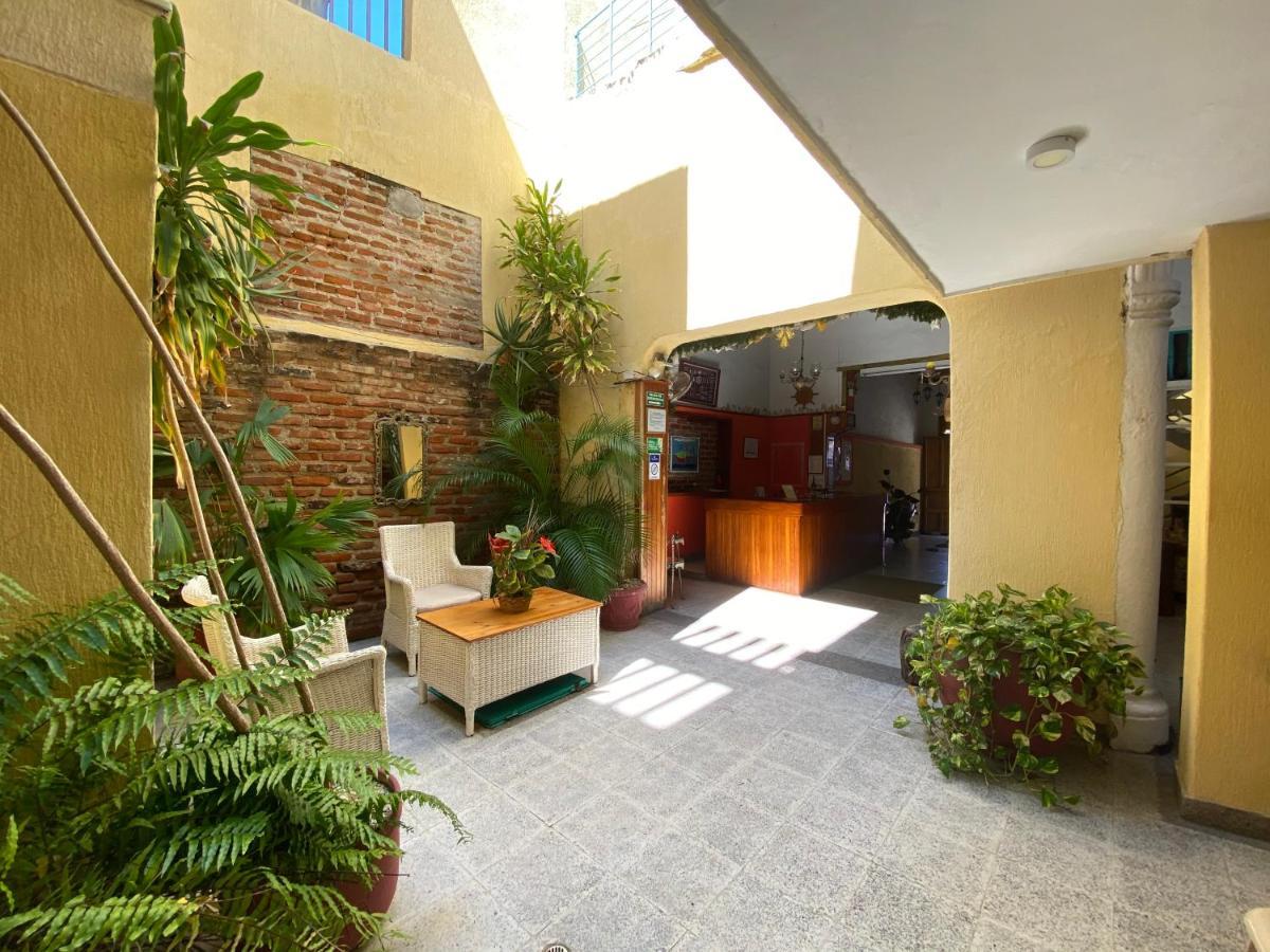 Hotel Granate — Fotos 1